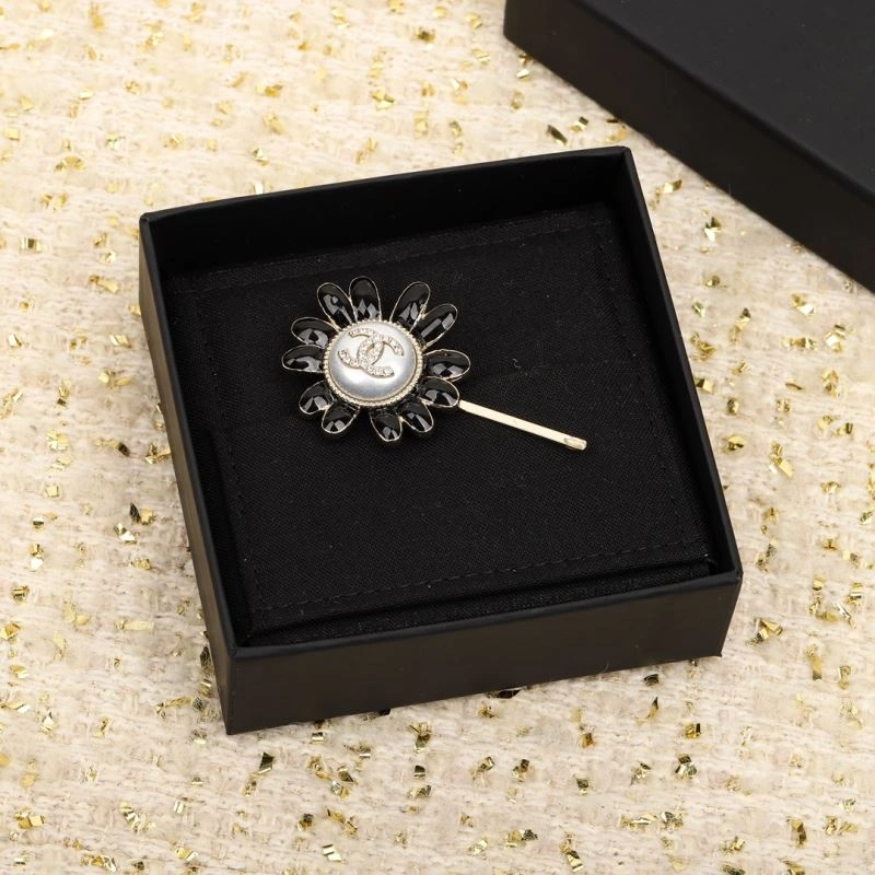 Supportive Chanel Hairpins 228673