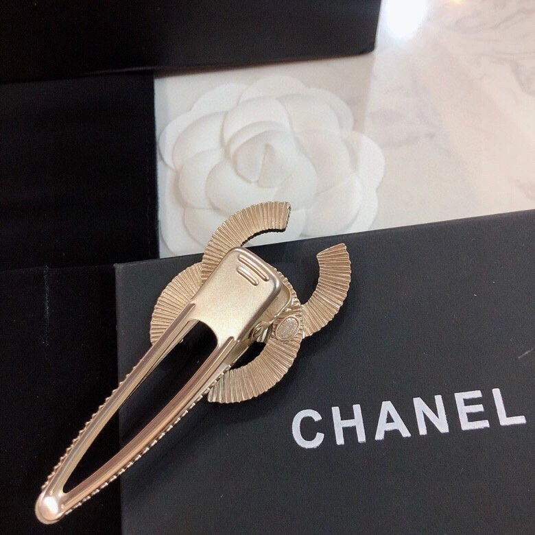Vibrant Chanel Hairpins 228715