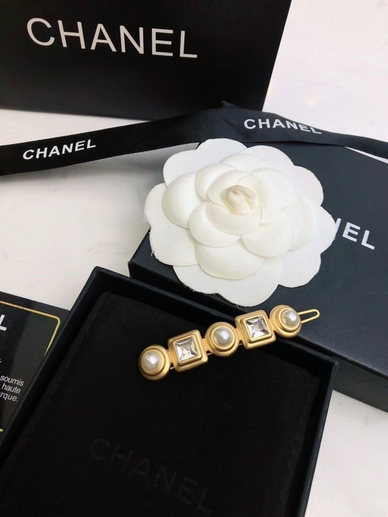 Chic Chanel Hairpins 223593