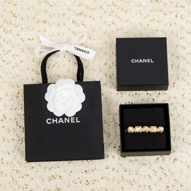 FashionForward Chanel Hairpins 222305