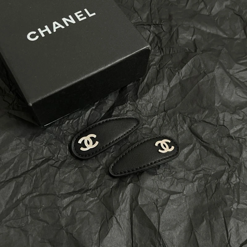 OdorResistant Chanel Hairpins 220896