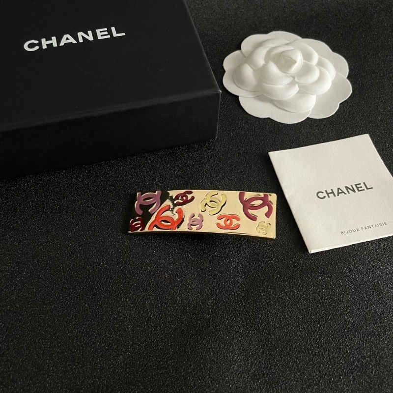 Snug Chanel Hairpins 219246