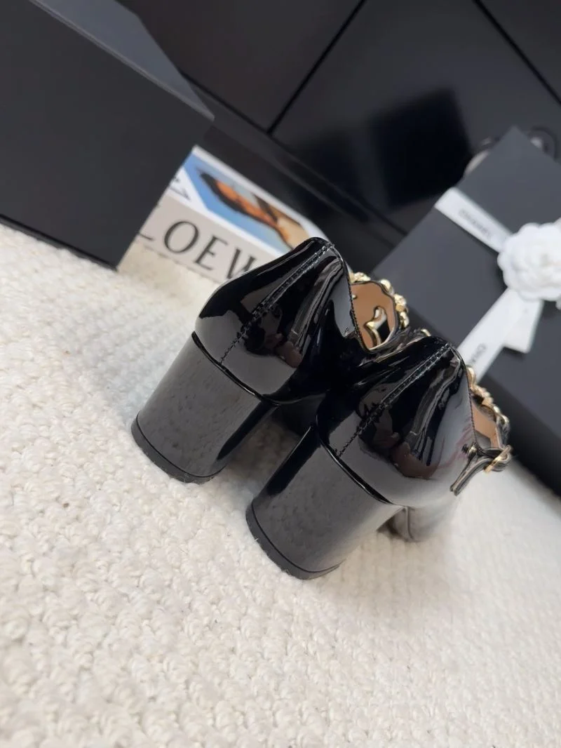 Effortless Chanel Heeled Shoes 19286