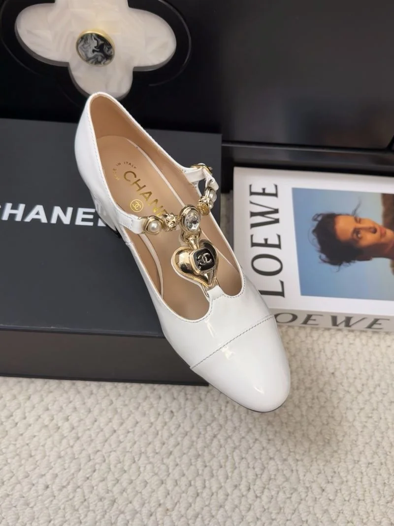 Chanel Heeled Shoes Casual 19427