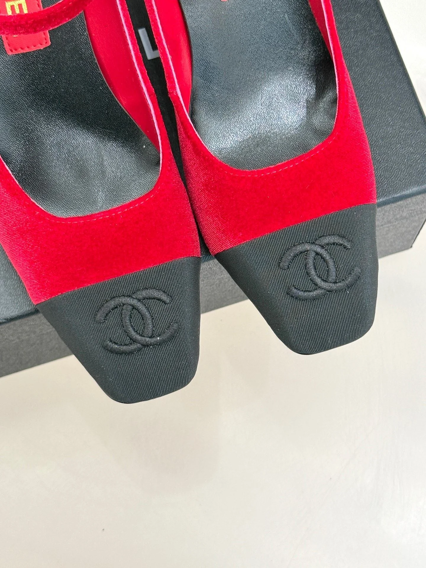 EasyMatch Chanel Heeled Shoes 18196