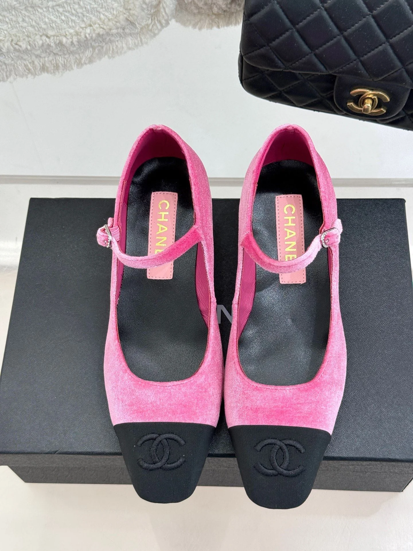 Bright Chanel Heeled Shoes 18184