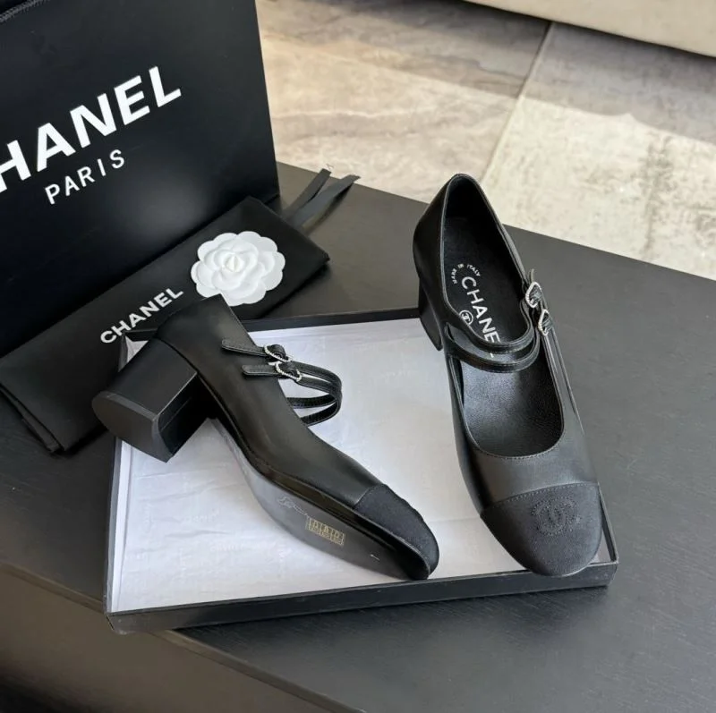 Chanel Heeled Shoes Classic 18241