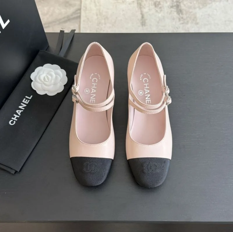 HighPerformance Chanel Heeled Shoes 18182