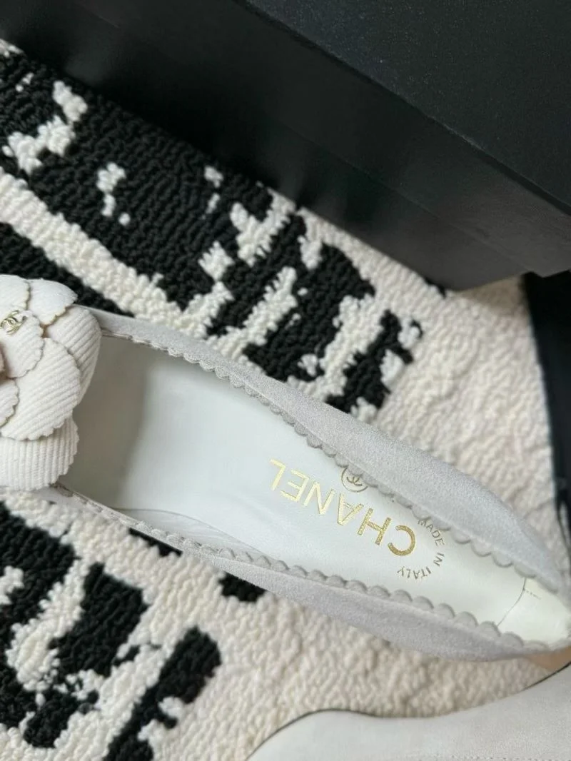 StreetReady Chanel Heeled Shoes 18222