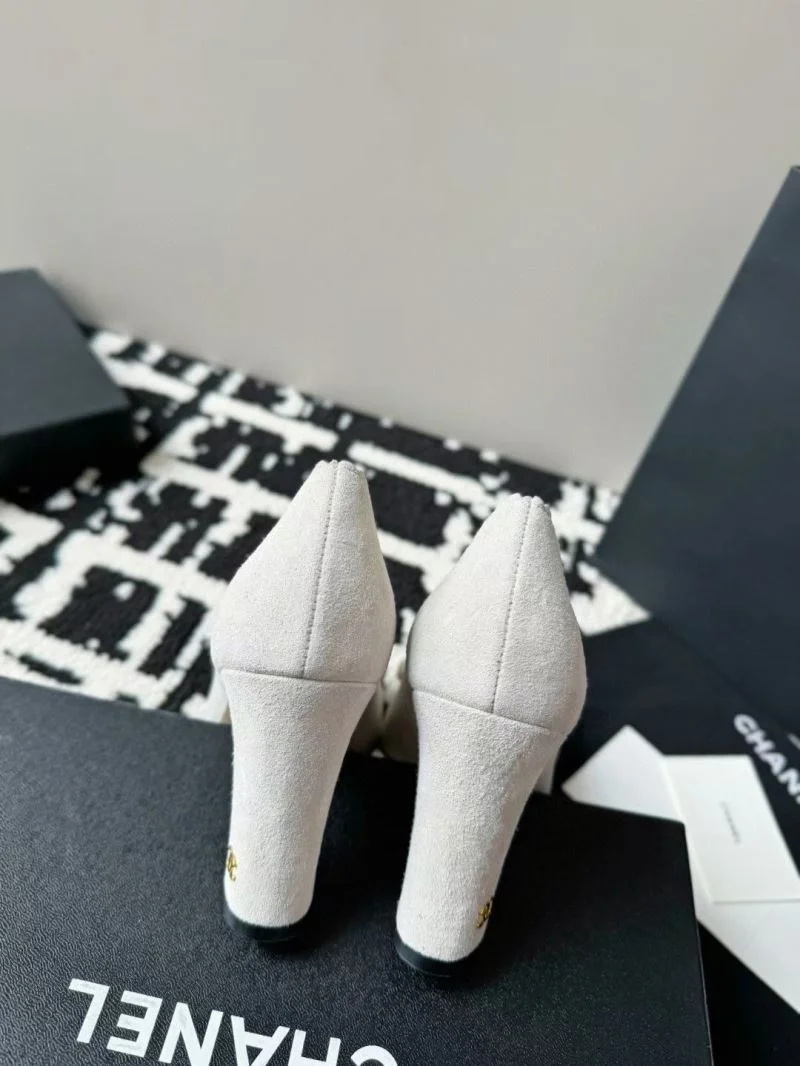StreetReady Chanel Heeled Shoes 18222
