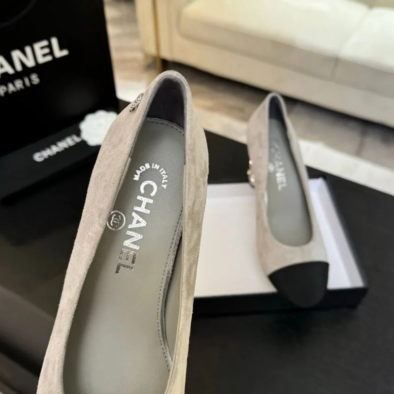 ZipUp Chanel Heeled Shoes 18153