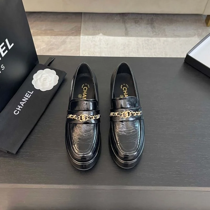 Chanel Heeled Shoes Modern 18137