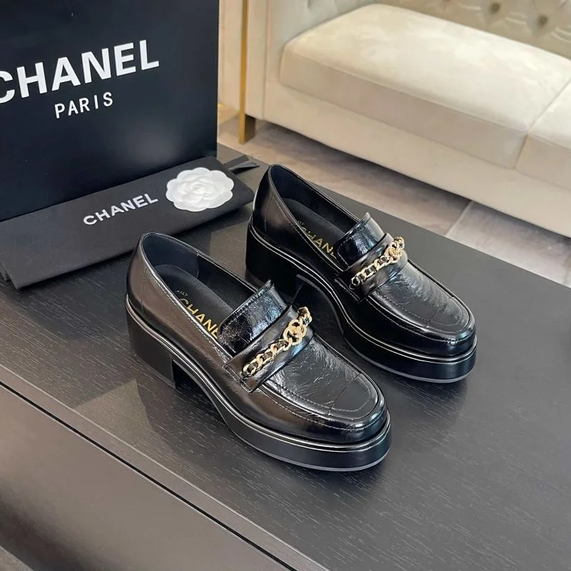 Chanel Heeled Shoes Modern 18137