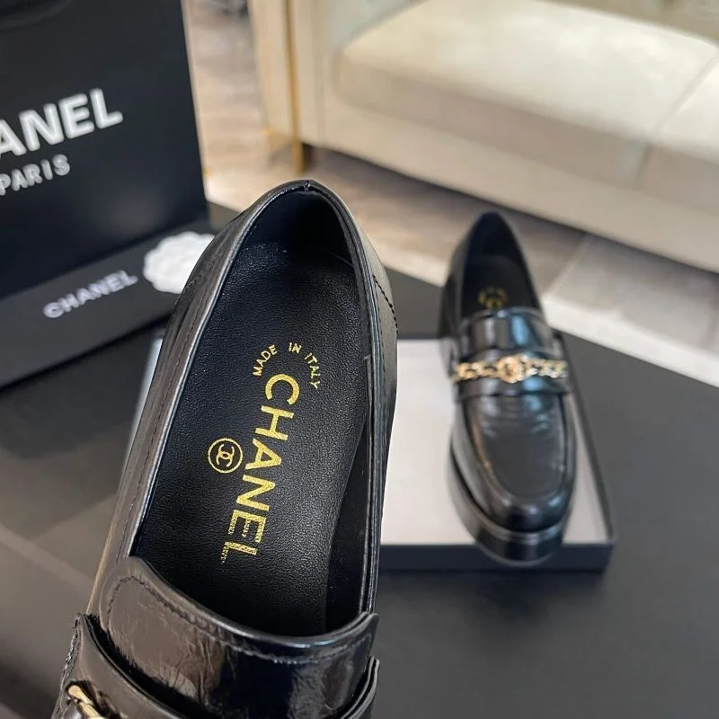 Chanel Heeled Shoes Modern 18137