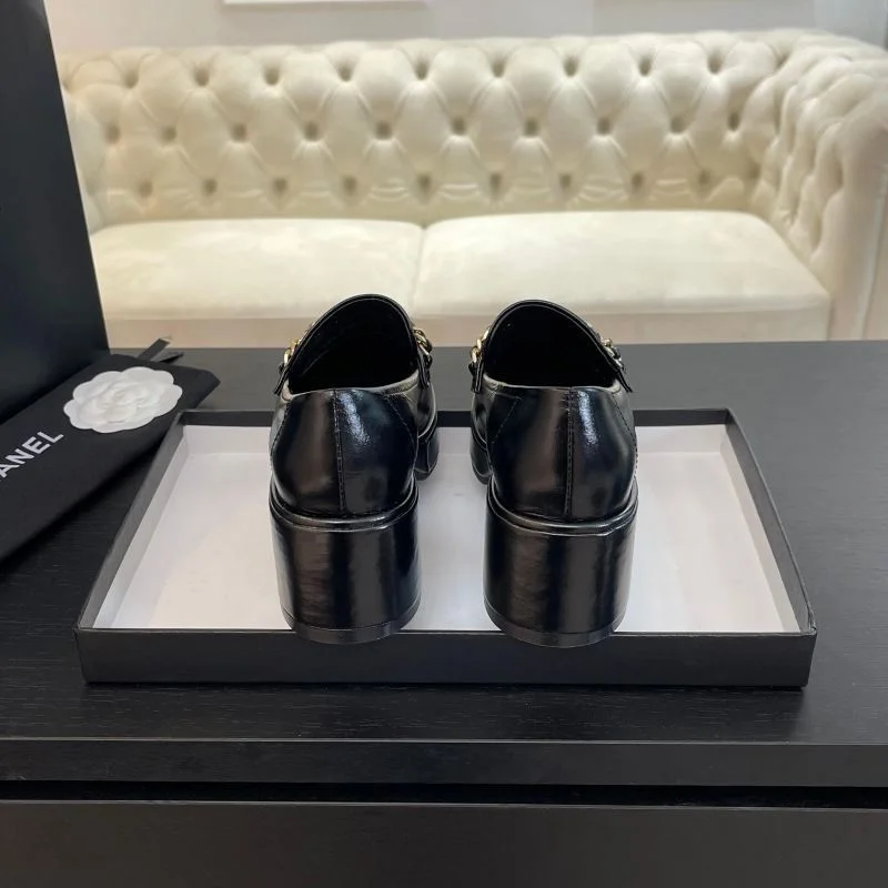 Chanel Heeled Shoes Modern 18137