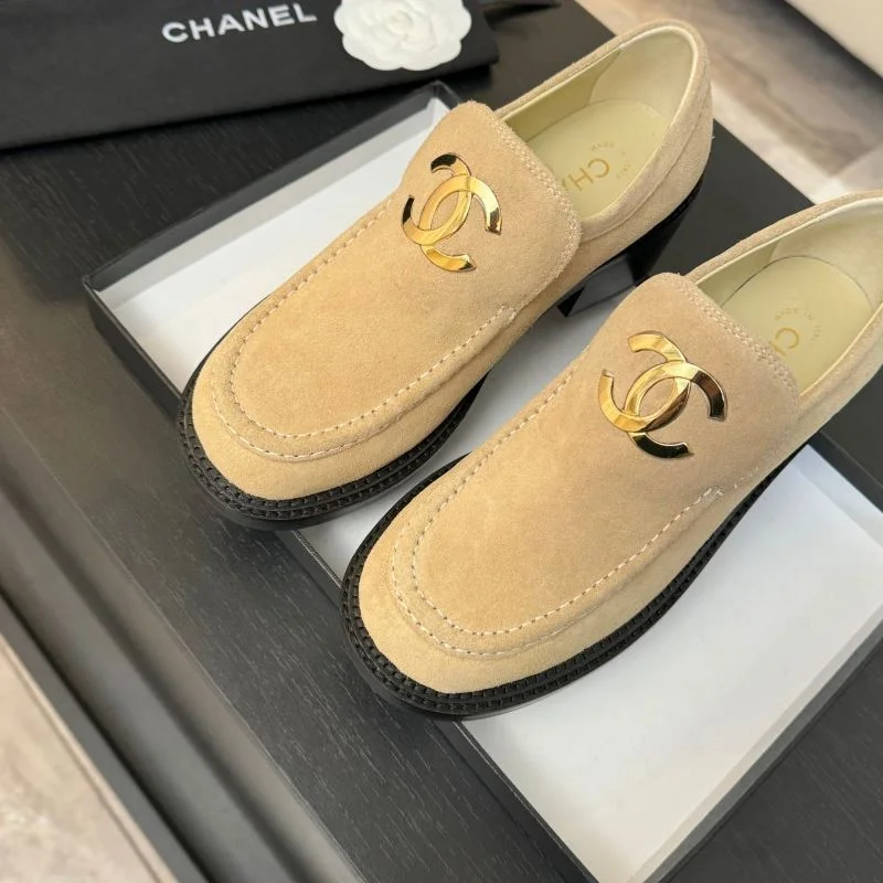 UrbanChic Chanel Heeled Shoes 18129