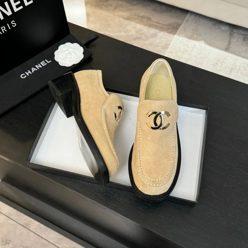 UrbanChic Chanel Heeled Shoes 18129