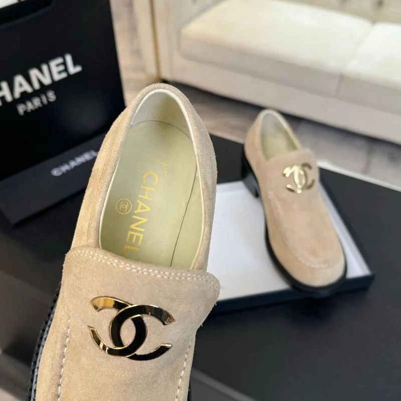 UrbanChic Chanel Heeled Shoes 18129