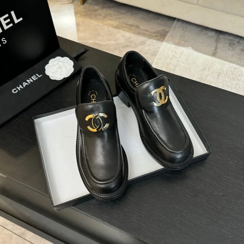 Refined Chanel Heeled Shoes 18135