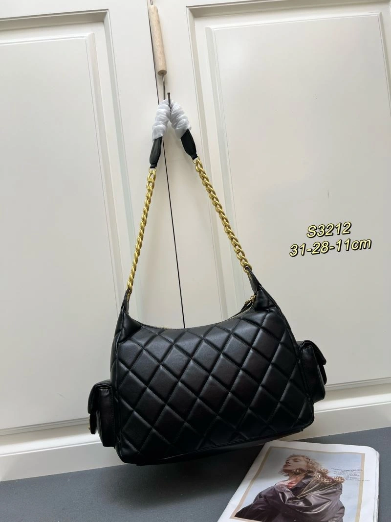 Chanel Hobo Bags Unique 84465