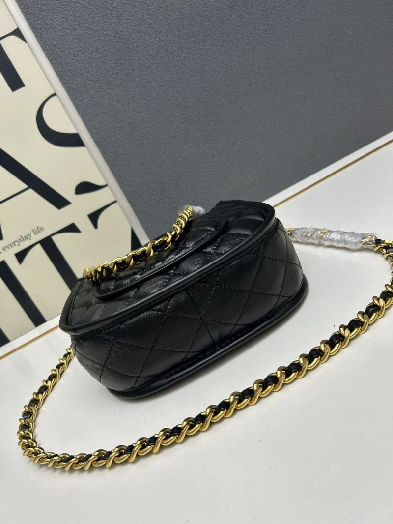 Chanel Hobo Bags Sleek 84408