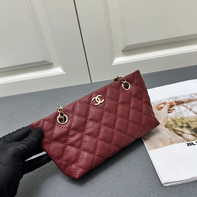 Chanel Hobo Bags FreshLook 84404