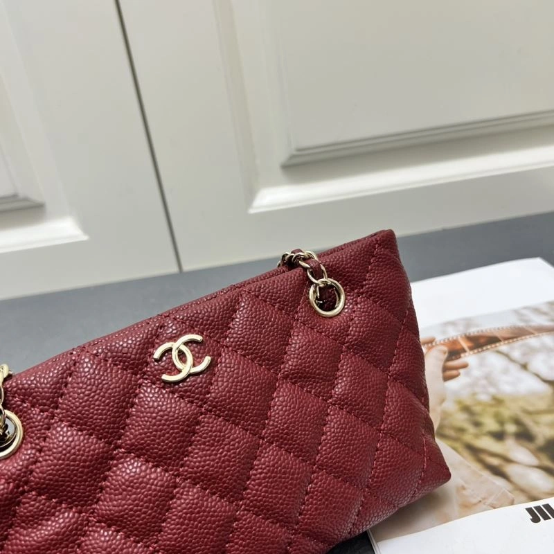 Chanel Hobo Bags FreshLook 84404