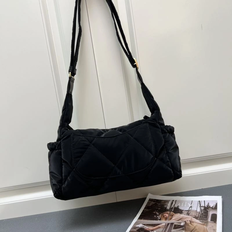 Comfortable Chanel Hobo Bags 84436