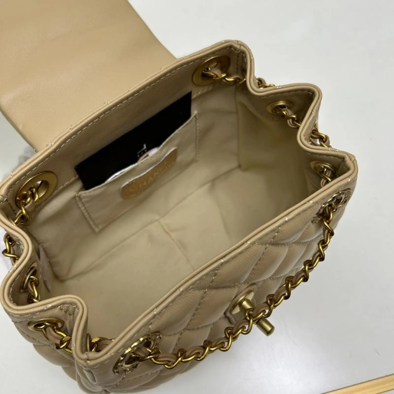 Chanel Hobo Bags Sleek 84437