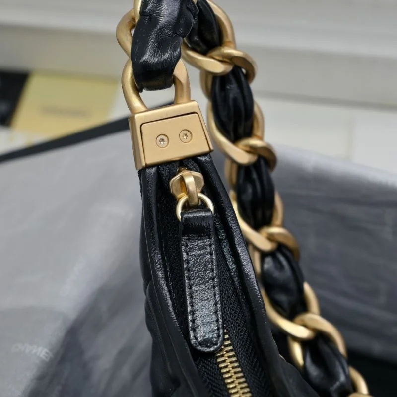 Chanel Hobo Bags Sophisticated 54055
