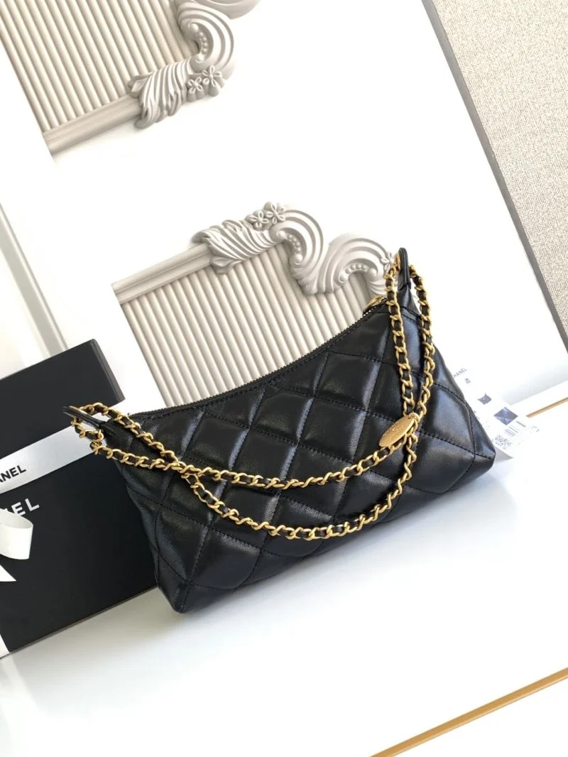 Sustainable Chanel Hobo Bags 53917
