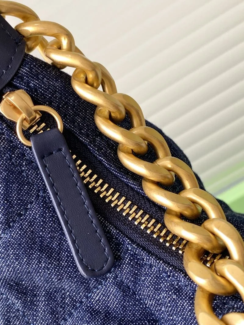 Chanel Hobo Bags TechFriendly 53916