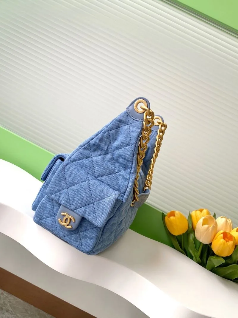 Bold Chanel Hobo Bags 53912