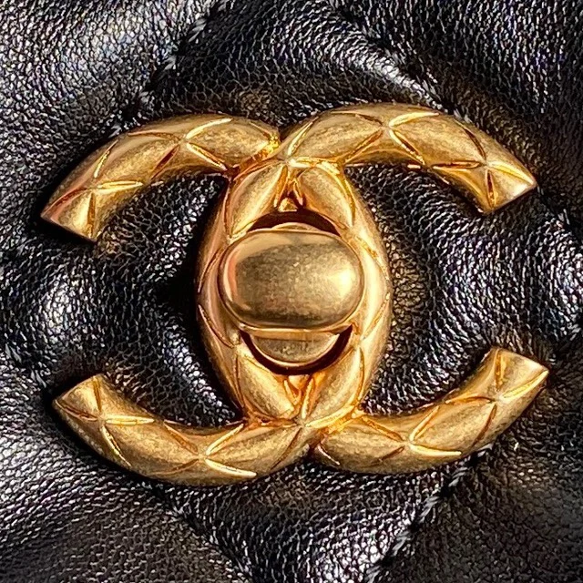Chanel Hobo Bags FreshLook 53914