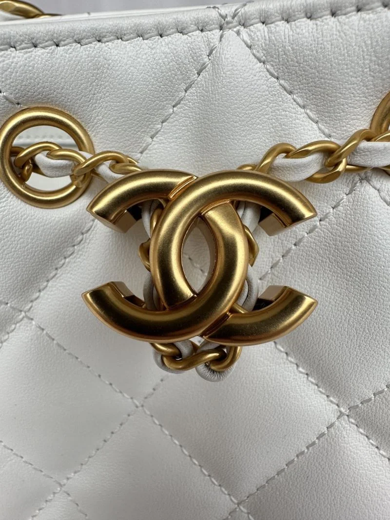Trendy Chanel Hobo Bags 53210