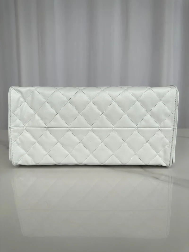 Chanel Hobo Bags Youthful 53198