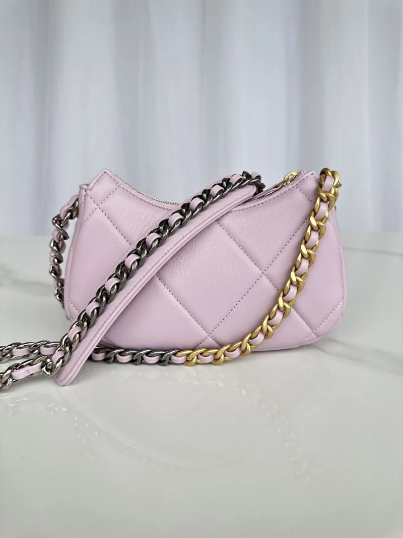 UrbanChic Chanel Hobo Bags 53176