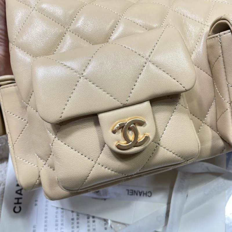 Chanel Hobo Bags Bright 53214