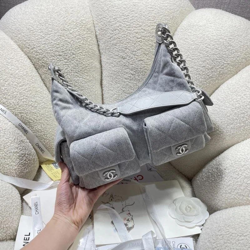 Chanel Hobo Bags Flexible 53197