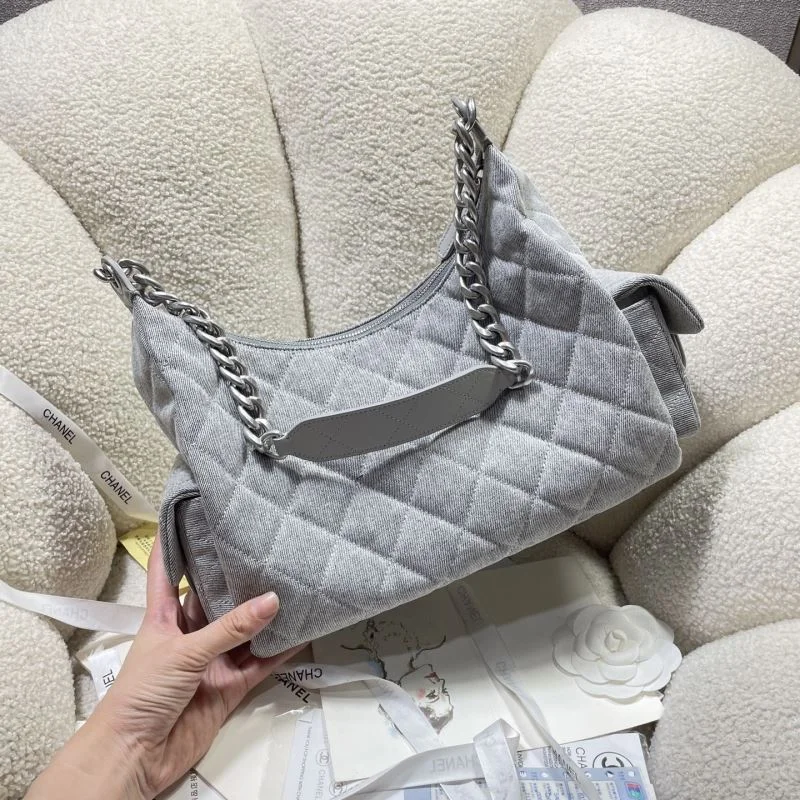 Chanel Hobo Bags Flexible 53197