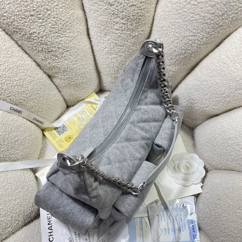 Chanel Hobo Bags Flexible 53197