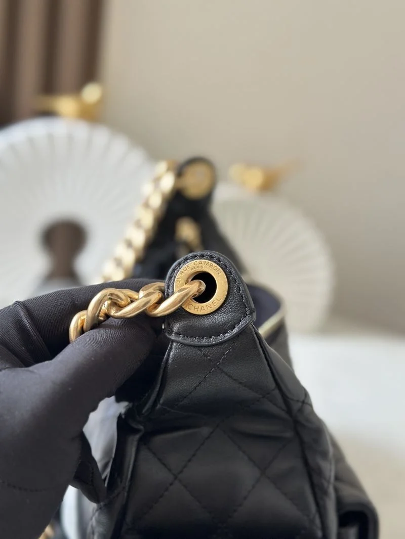Chanel Hobo Bags Trendsetting 53151