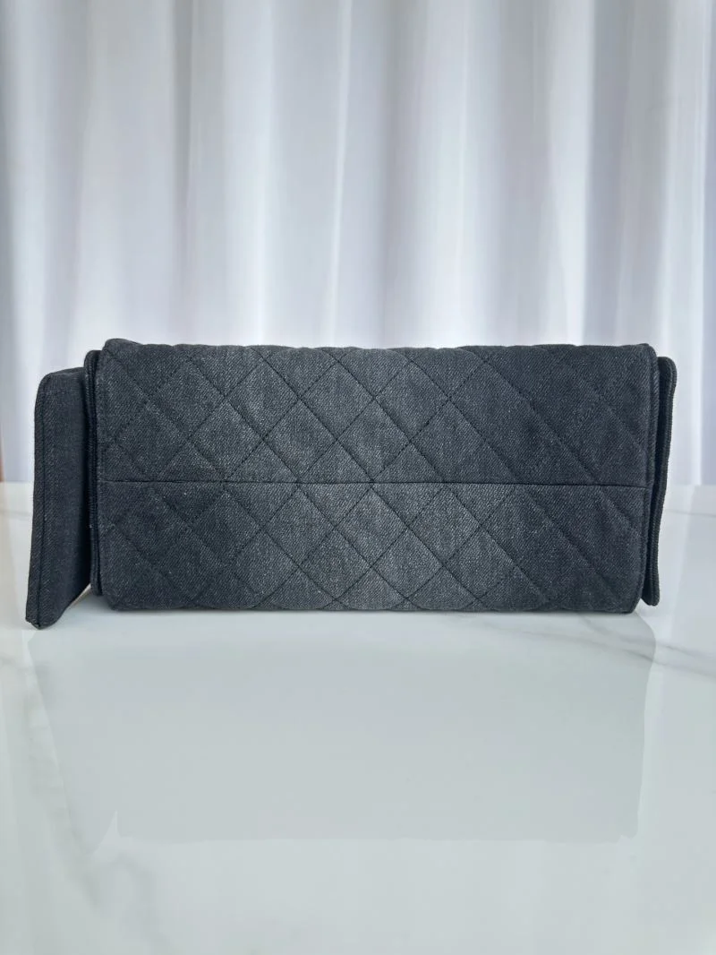 Chanel Hobo Bags RelaxedFit 53147