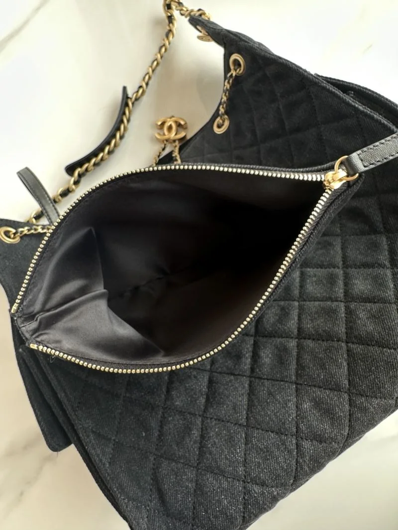 Chanel Hobo Bags RelaxedFit 53147