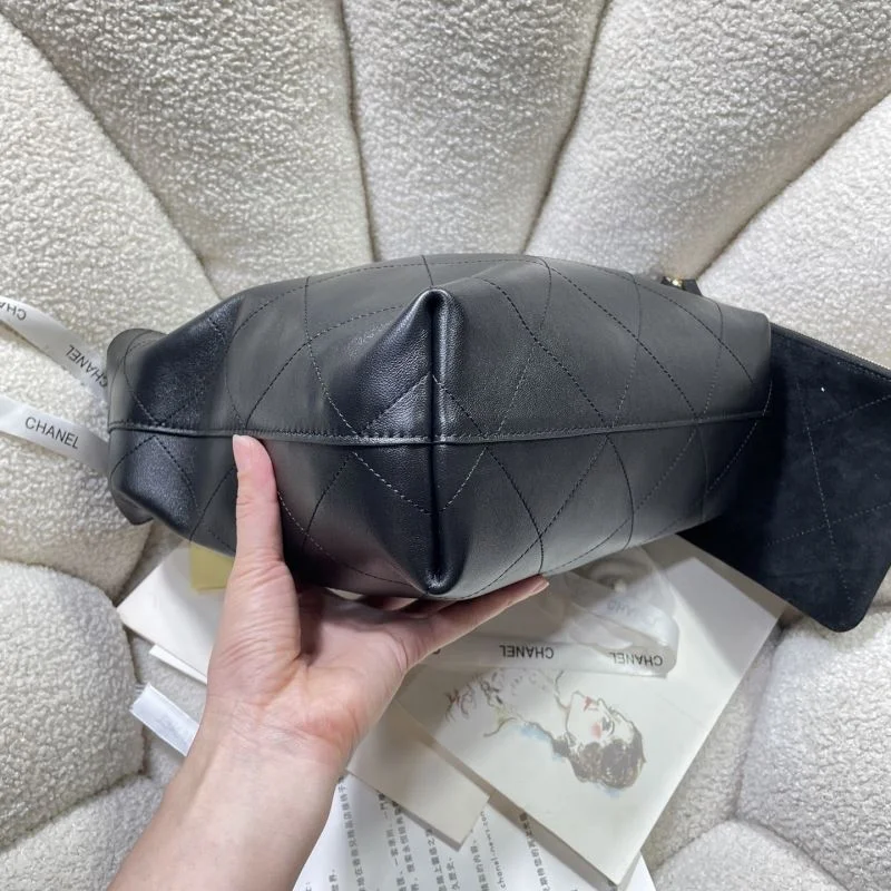Chanel Hobo Bags WellDesigned 53143