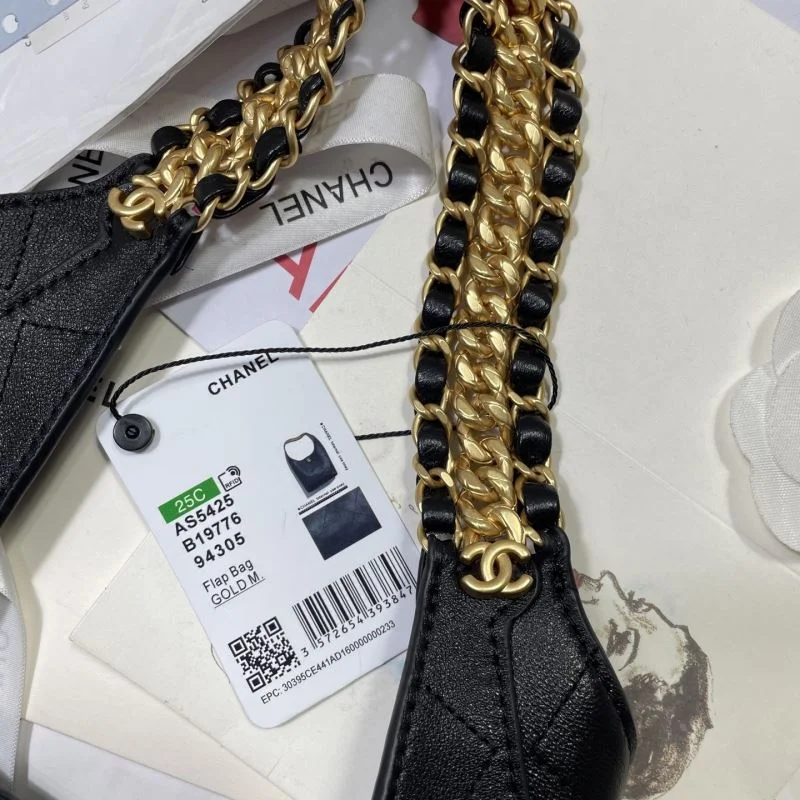 Chanel Hobo Bags WellDesigned 53143
