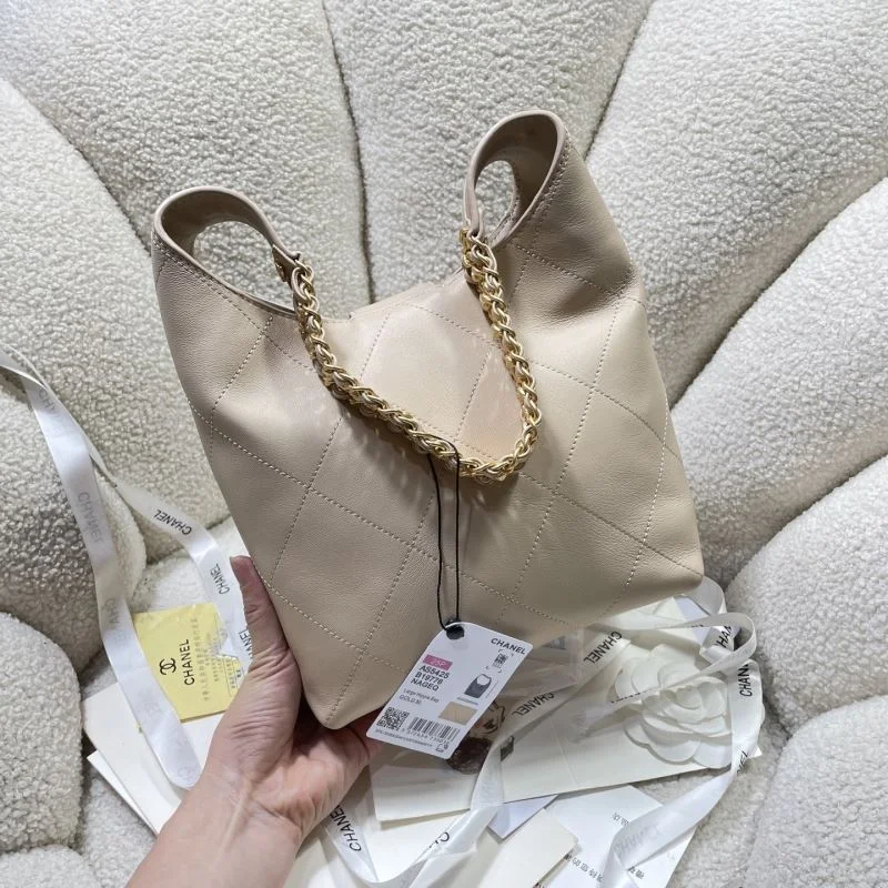 TravelReady Chanel Hobo Bags 53141