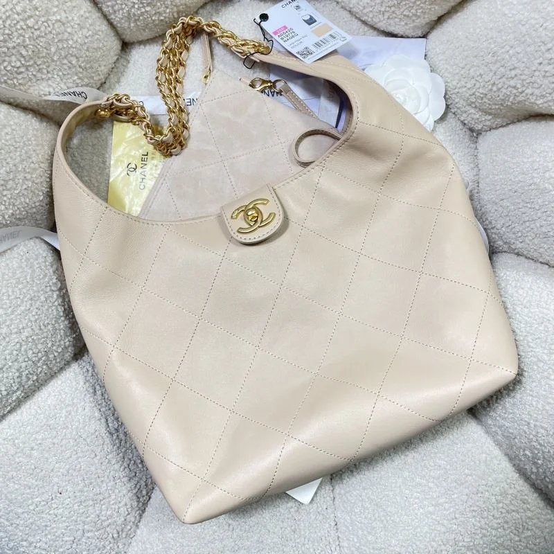 Chanel Hobo Bags Elegant 53138