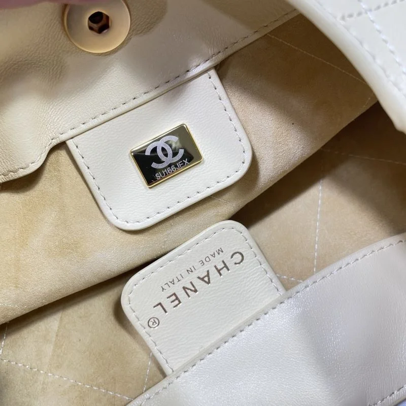 Chanel Hobo Bags EasyMatch 53137