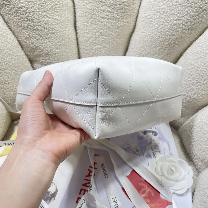 Chanel Hobo Bags Breathable 53148